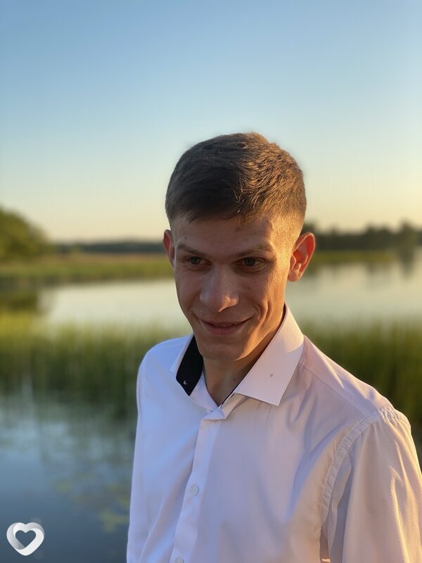 Дима, 27, Витебске — анкета №3009311