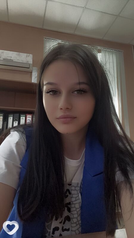 Екатерина, 23, Ярославле — анкета №3009520