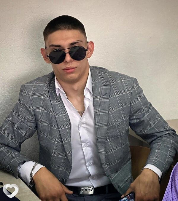 Вадим, 22, Астане — анкета №3009768