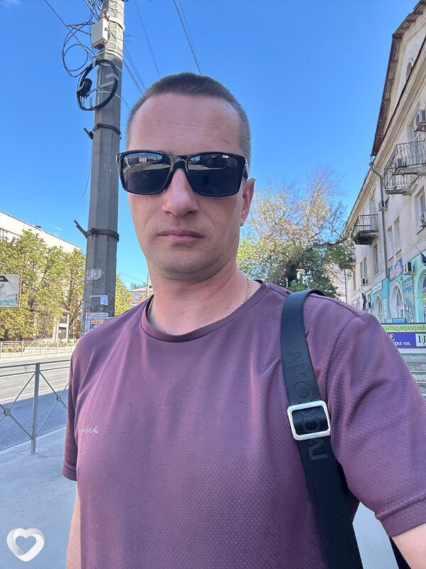 Кирилл, 39, Краснодоне — анкета №3009769