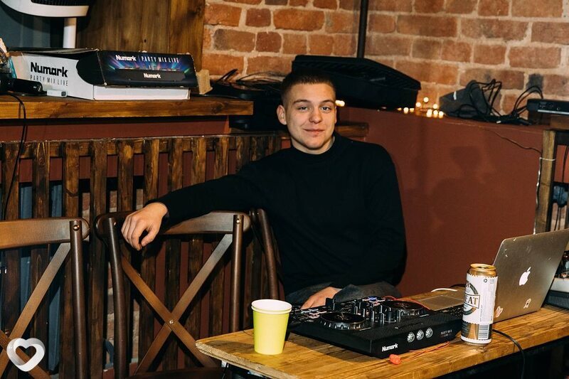 Андрей, 21, Москве — анкета №3010077