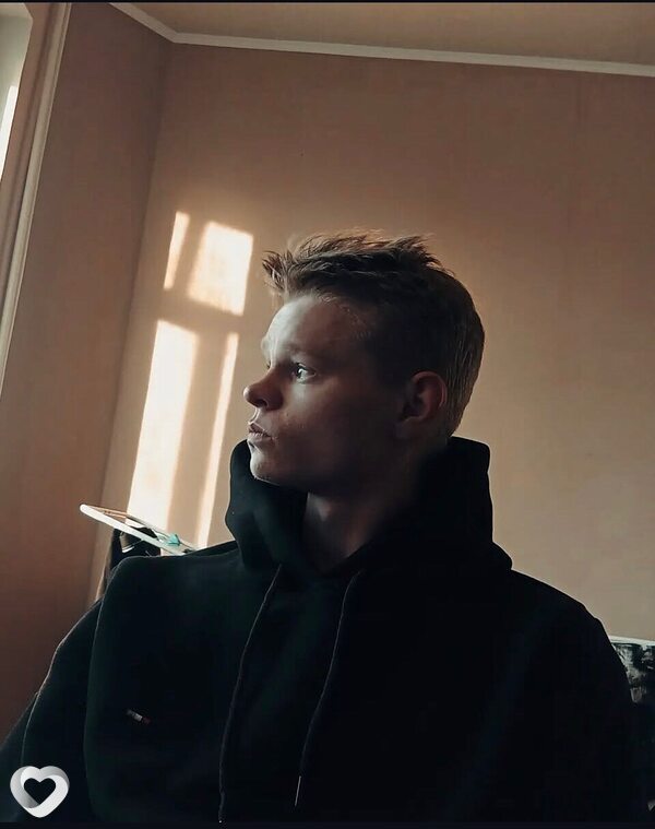 Влад, 25, Луцке — анкета №3010173