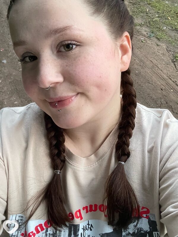Виктория, 19, Пскове — анкета №3010333