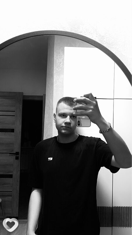 Никита, 18, Воронеже — анкета №3010342