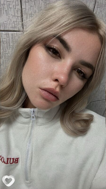 Ангелина, 26, Барнауле — анкета №3010824