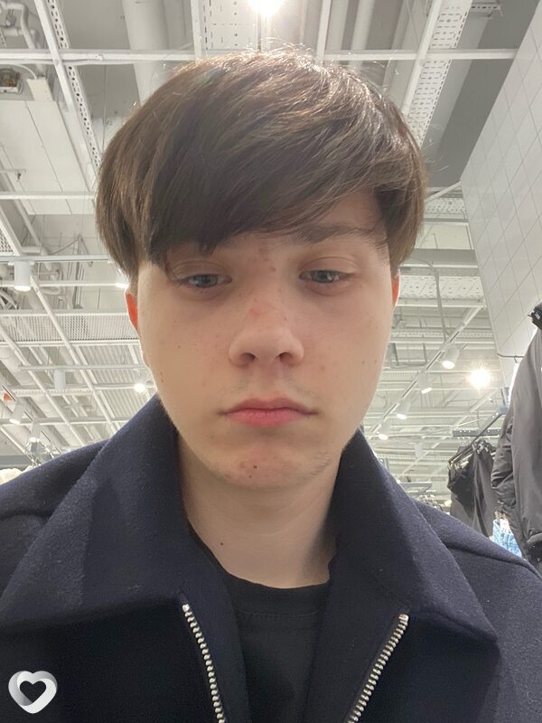 Алекс, 20, Королёв — анкета №3011047