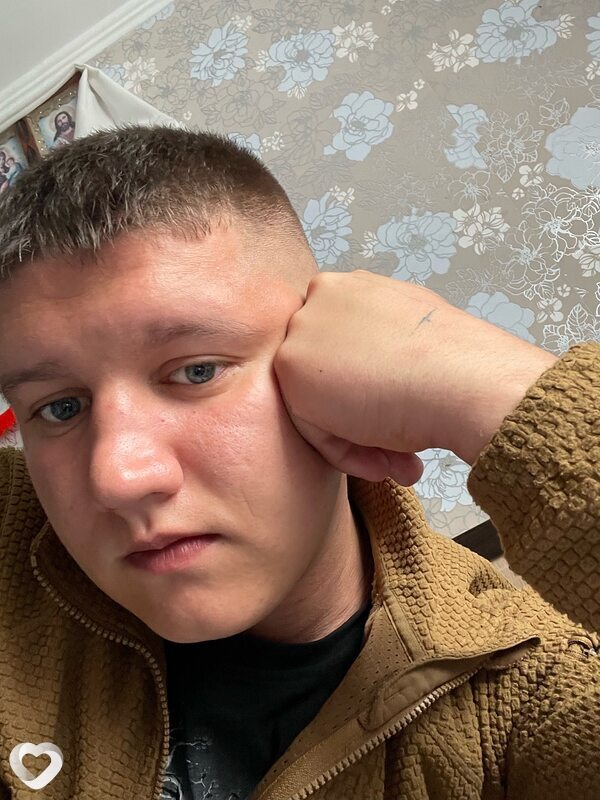 Ростислав, 22, Харькове — анкета №3011917