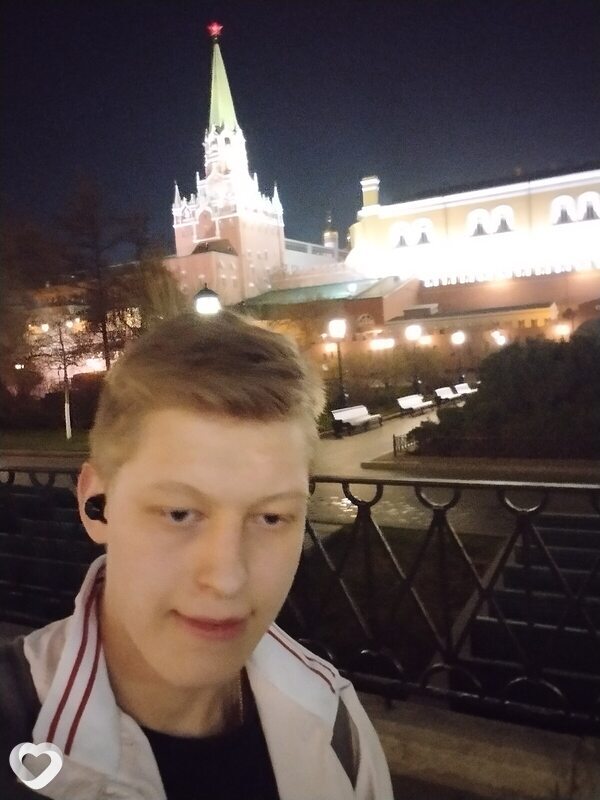 Данил, 23, Москве — анкета №3012186