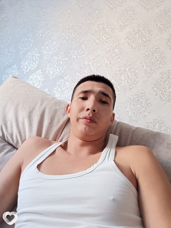 Артур, 28, Саратове — анкета №3012275