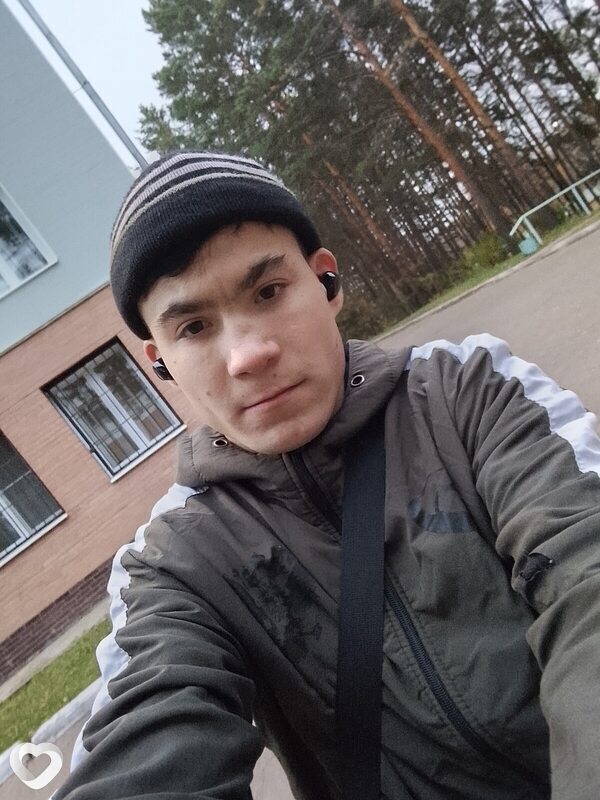 Данил, 20, Зеленодольске — анкета №3012553