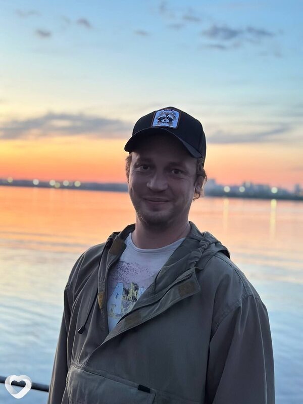 Артем, 32, Екатеринбурге — анкета №3012958