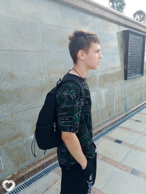 Владимир, 18, Москве — анкета №3013417