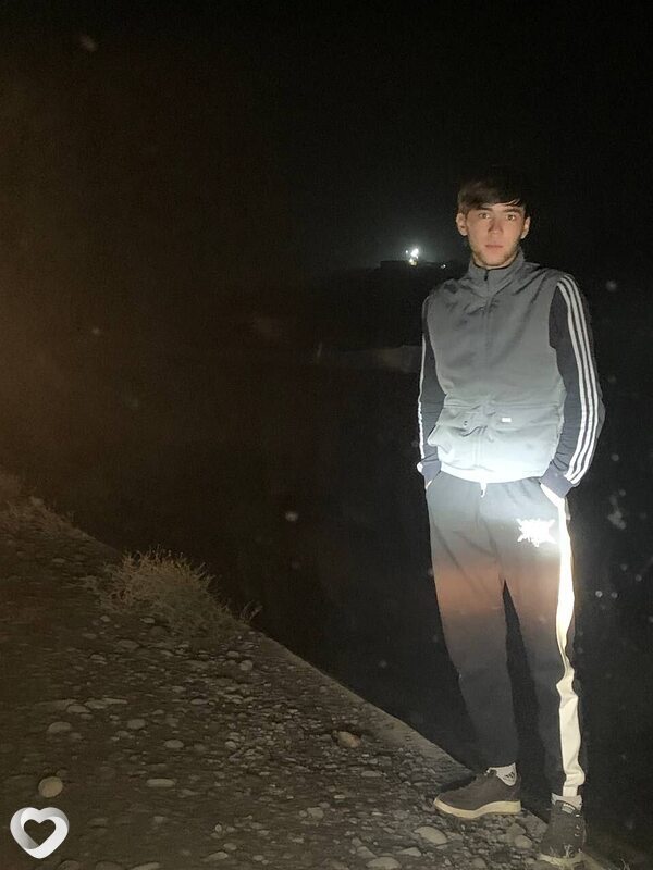 Izzatbek, 20, Астане — анкета №3014171