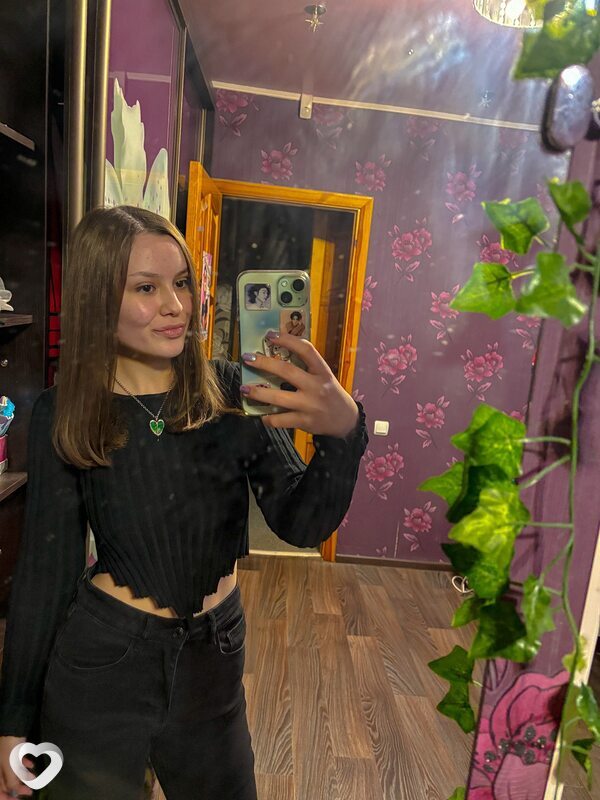 Кира, 20, Луганске — анкета №3014111