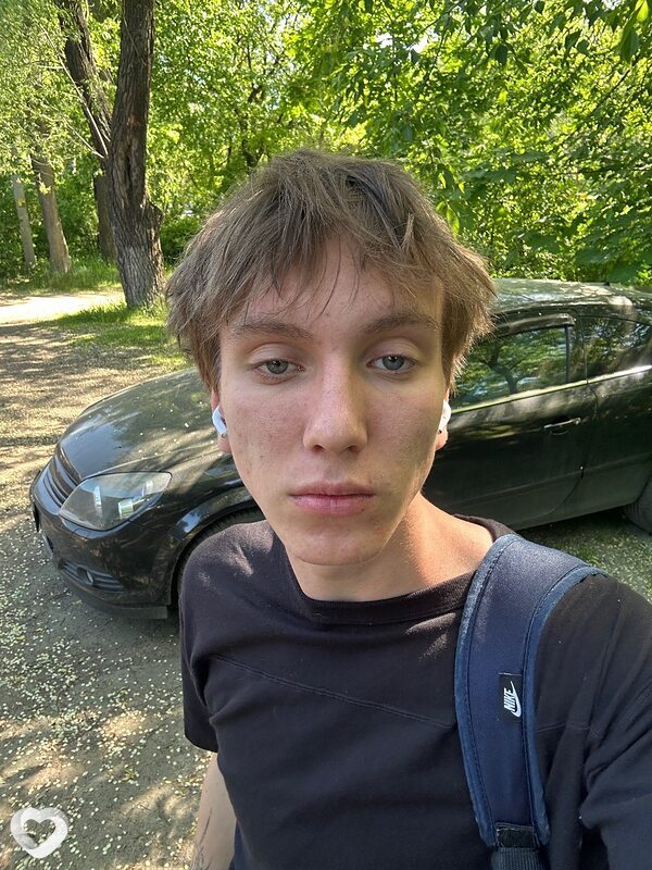 Глеб, 20, Рыбинске — анкета №3014297