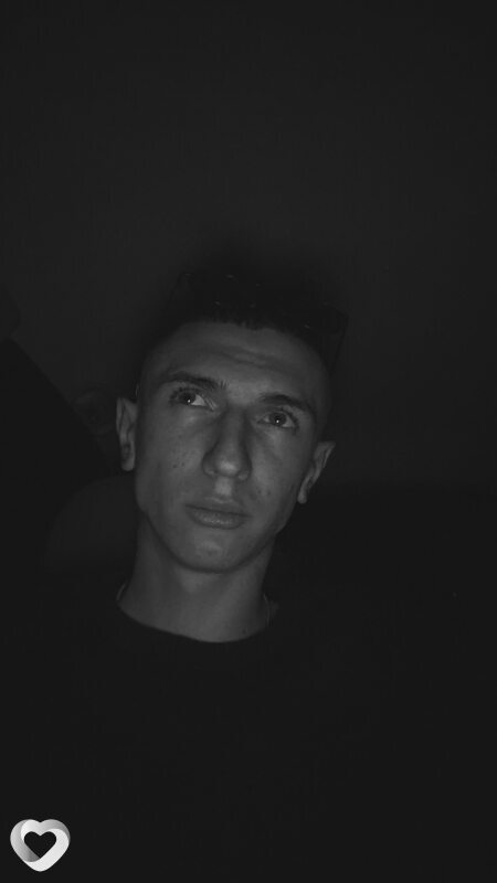 Саша, 19, Бобруйске — анкета №3014393