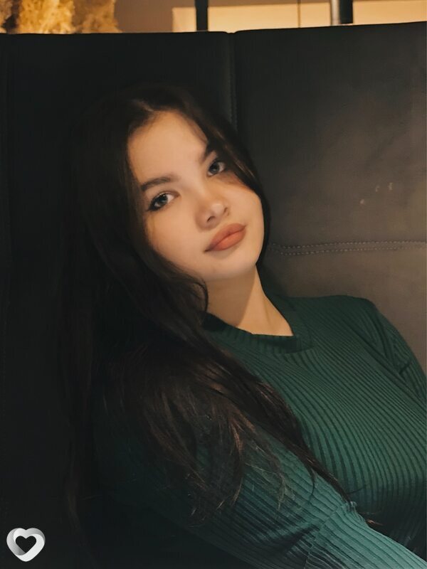 Полина, 21, Казани — анкета №3014688
