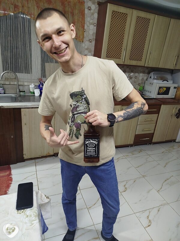 Алекс, 38, Свердловске — анкета №3015011