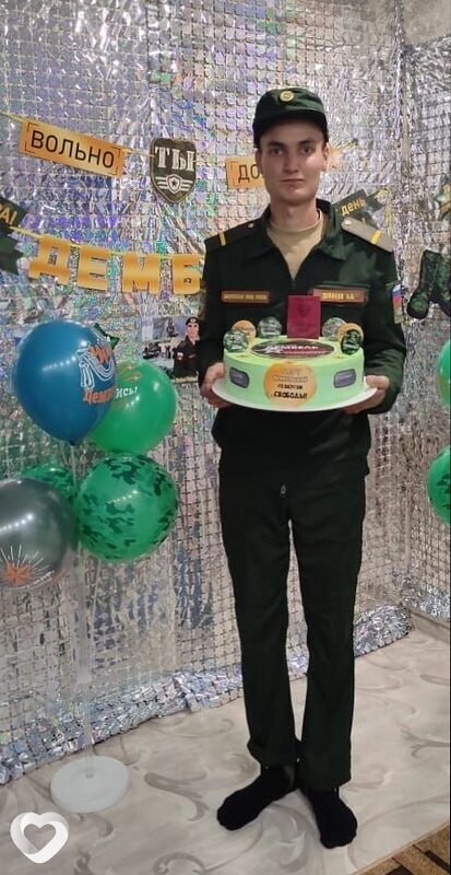 Андрей, 19, Саратове — анкета №3014799