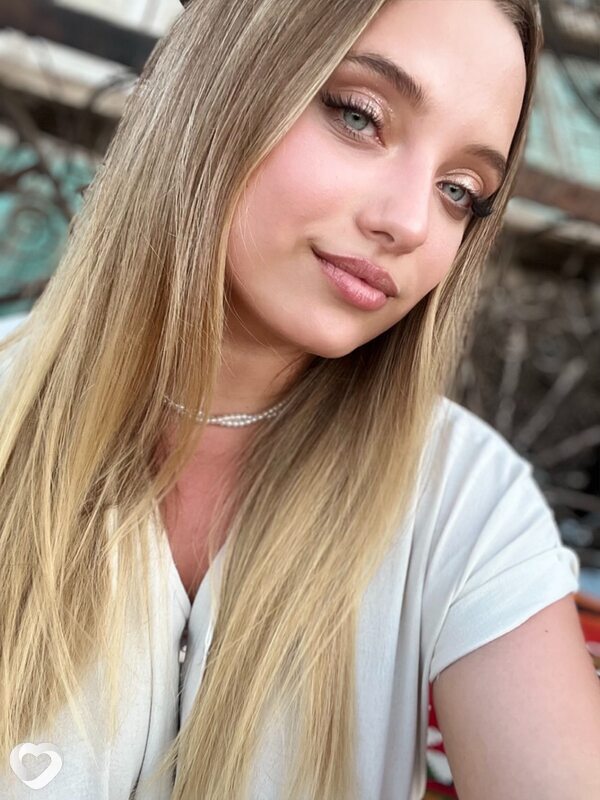 Лиза, 24, Новосибирске — анкета №3015244
