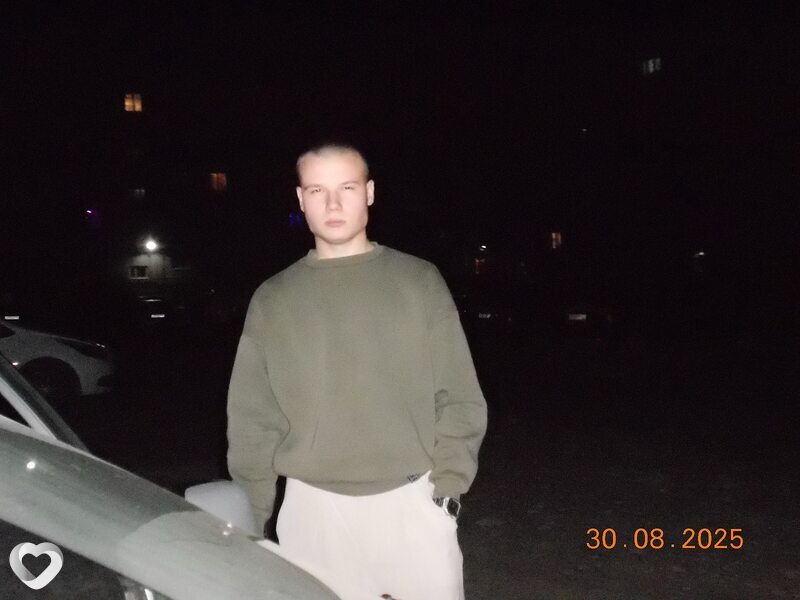 Максим, 21, Санкт-Петербурге — анкета №3015963