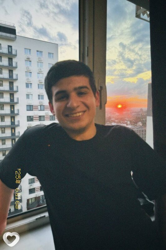 Владимир, 19, Москве — анкета №3016009