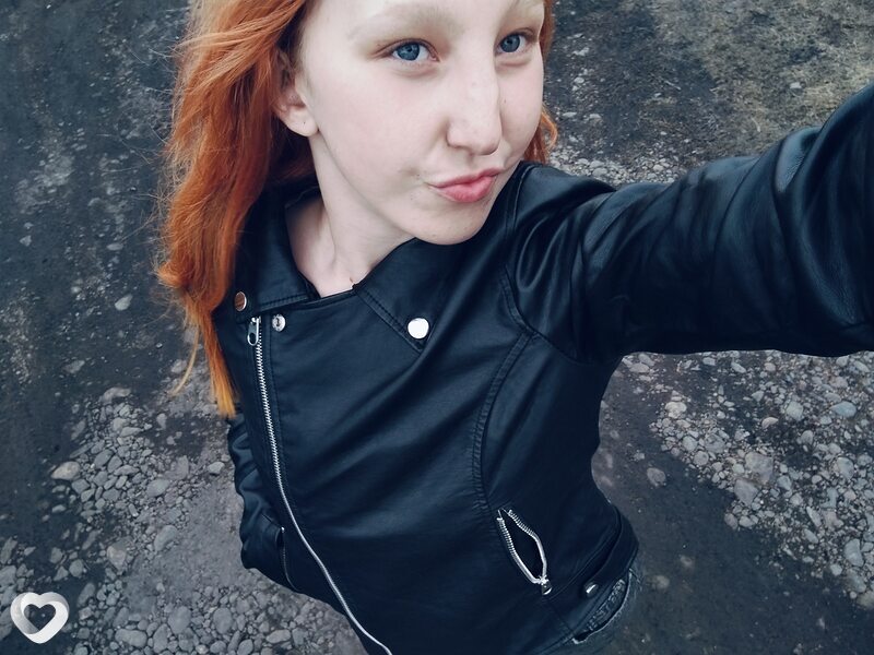 Катя, 21, Кемерове — анкета №3016399