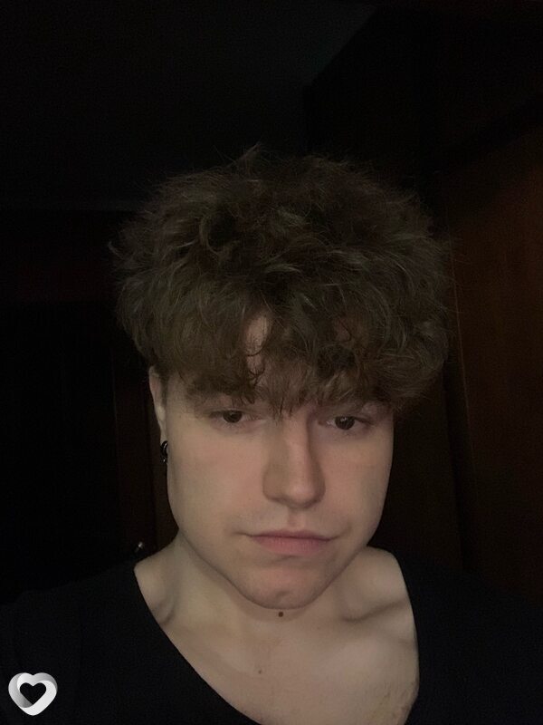 Максим, 27, Череповце — анкета №3016644
