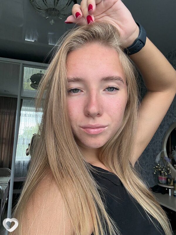 Юлия, 21, Новосибирске — анкета №3016851