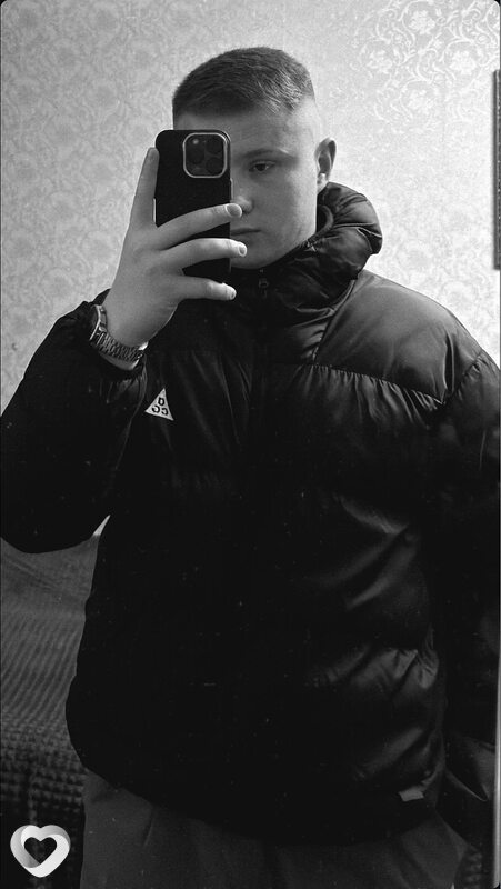 Сергей, 22, Степногорске — анкета №3018068