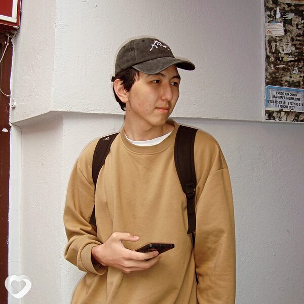 Ернар, 21, Астане — анкета №3018381
