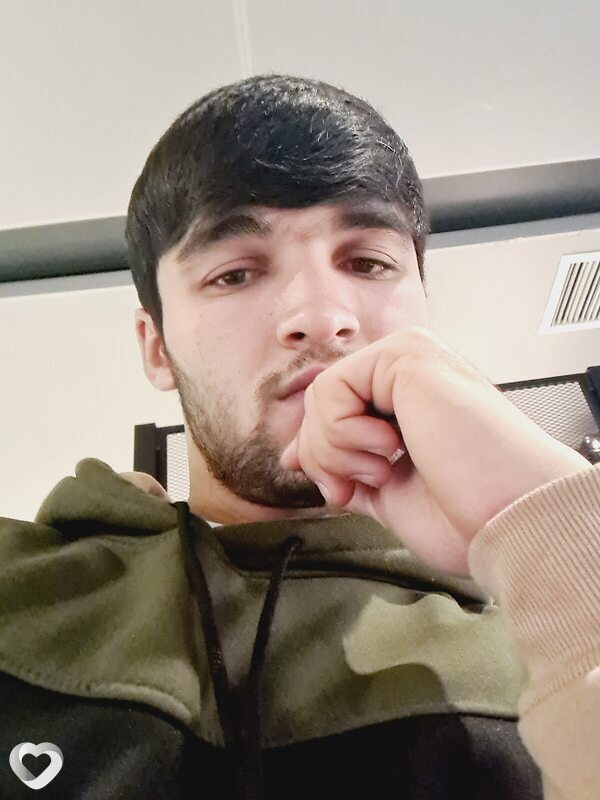 Сухроб, 26, Ереван — анкета №3019045
