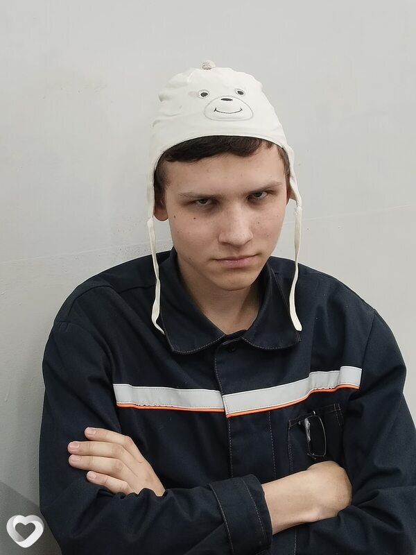Олег, 22, Симферополе — анкета №3019875