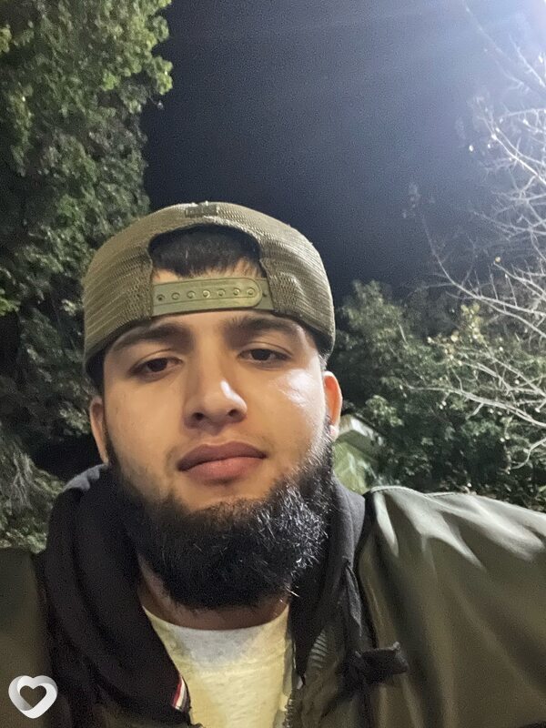 Abdulloh, 21, Березовский (Свердловская обл) — анкета №3020920
