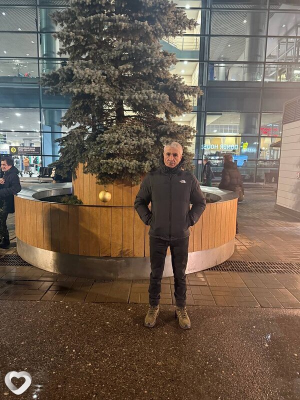 Aleks, 56, Бердянске — анкета №3021129
