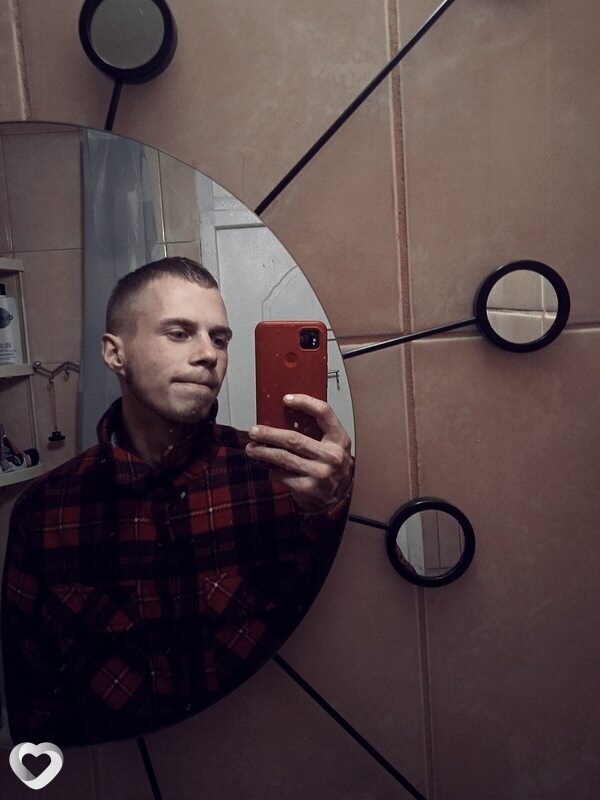 Иван, 21, Москве — анкета №3021299