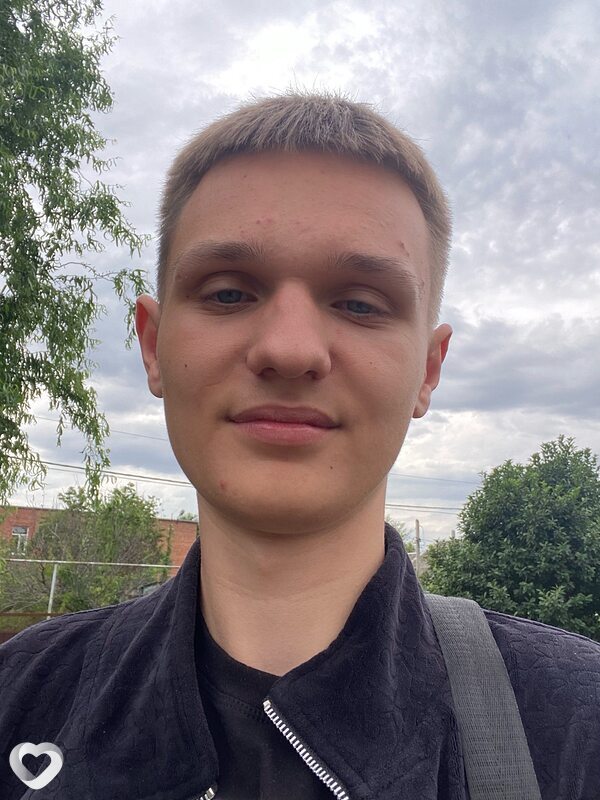 Юрий, 18, Тихорецке — анкета №3021495