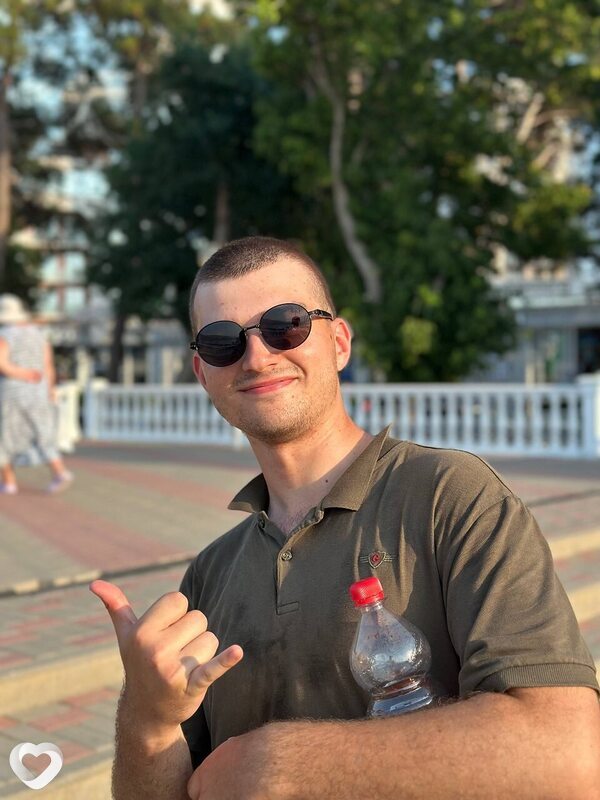 Дмитрий, 20, Краснодаре — анкета №3021923