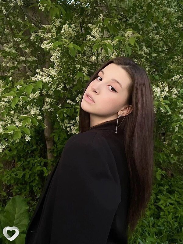 Вероника, 21, Екатеринбурге — анкета №3022510