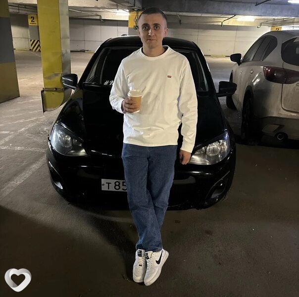 Артем, Грайворон