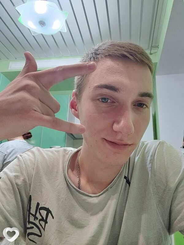 Андрей, 21, Москве — анкета №3023218