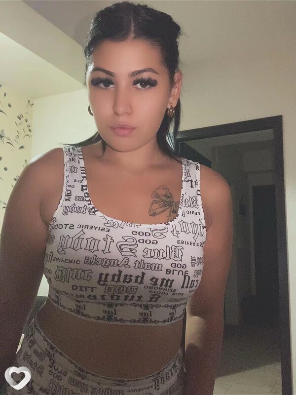 Roxy, 19, București — анкета №3023724