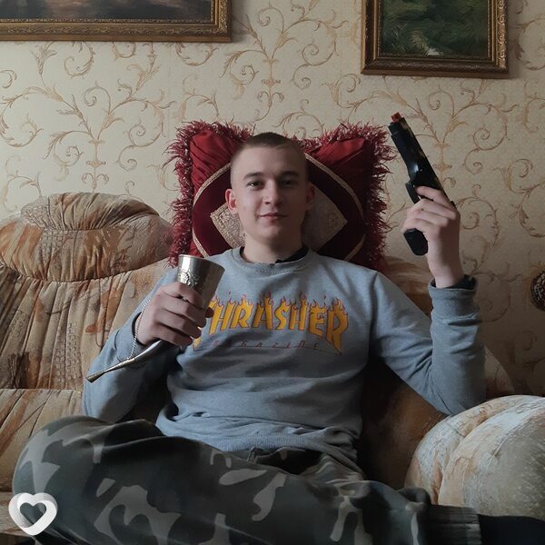 Сергей, Локоть