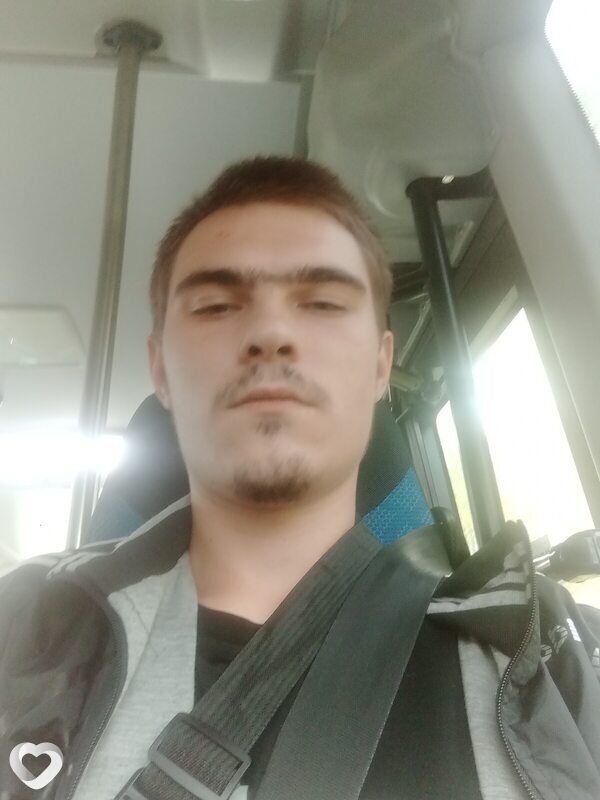 Виталий, 23, Вязниках — анкета №3024602