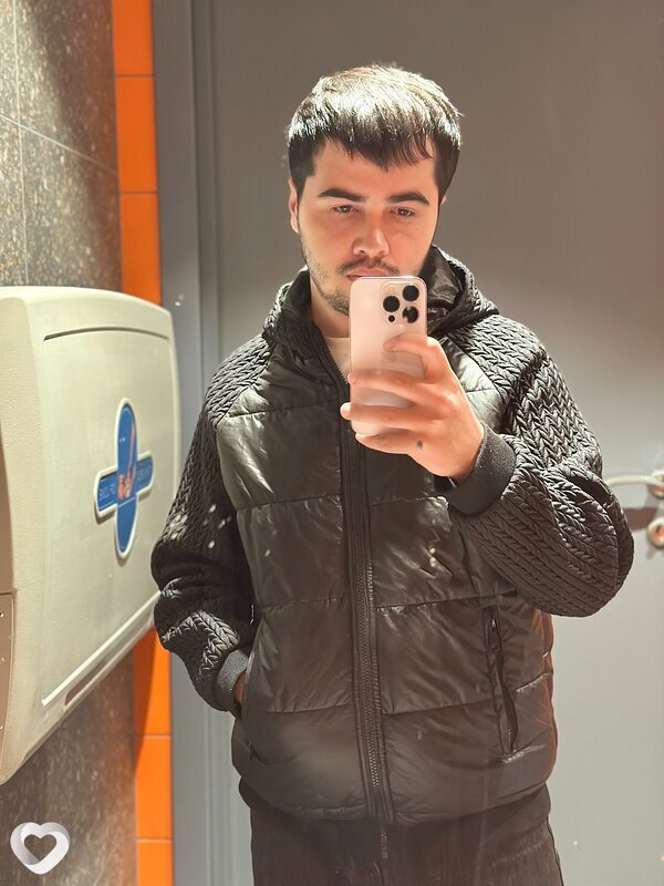 Бурихон, 22, Новом Уренгое — анкета №3024554