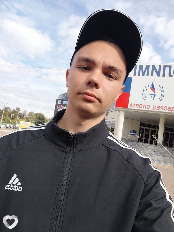 Данил, 21, Краснодаре — анкета №3024562