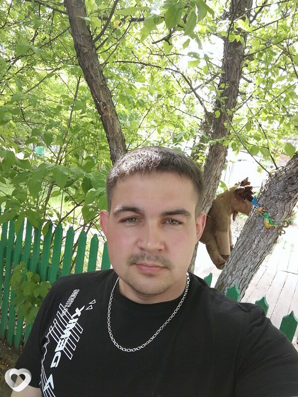 Михаил, 30, Ленске — анкета №3025790
