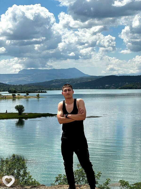 Ресул, 20, Симферополе — анкета №3026092