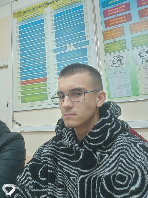 Макс, 20, Воронеже — анкета №3026204