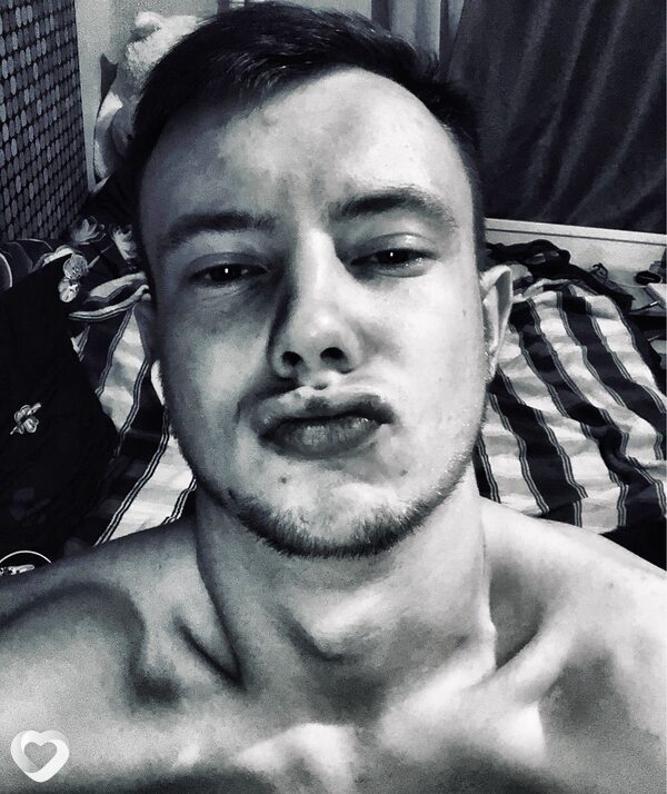 Anton, 24, Красноярске — анкета №3026557